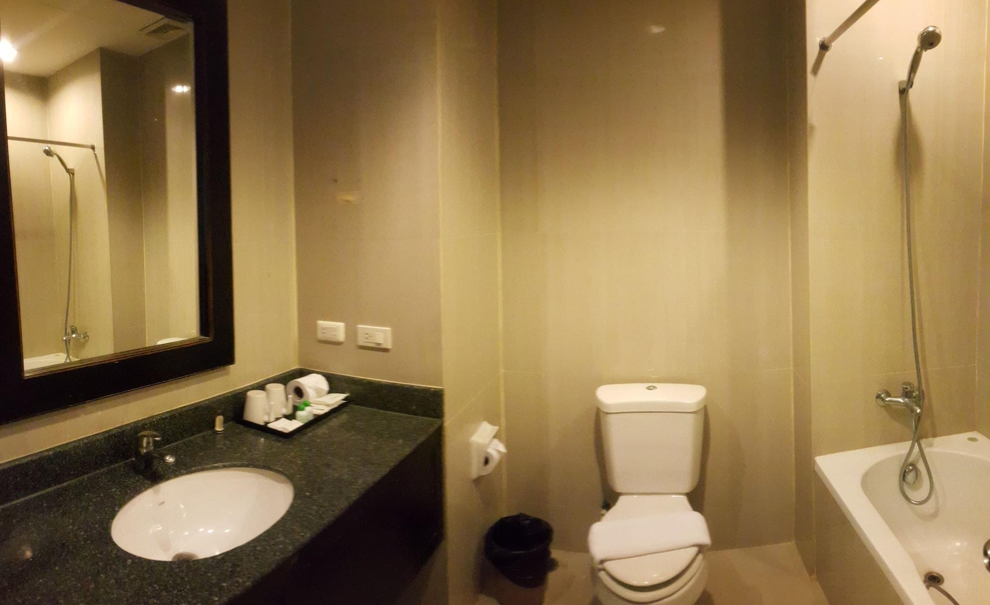 Summer Spring Hotel Pattaya Εξωτερικό φωτογραφία