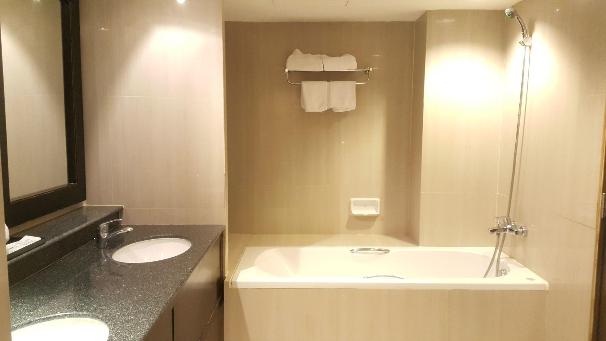 Summer Spring Hotel Pattaya Εξωτερικό φωτογραφία