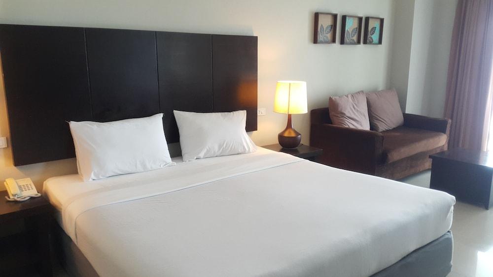 Summer Spring Hotel Pattaya Εξωτερικό φωτογραφία